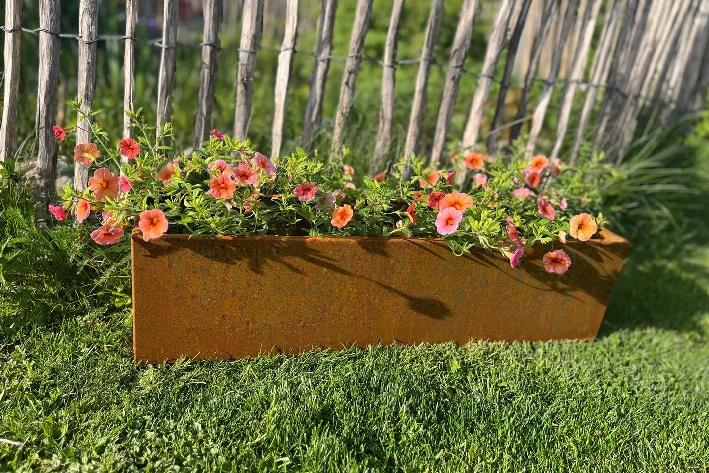 Blumenkasten Corten