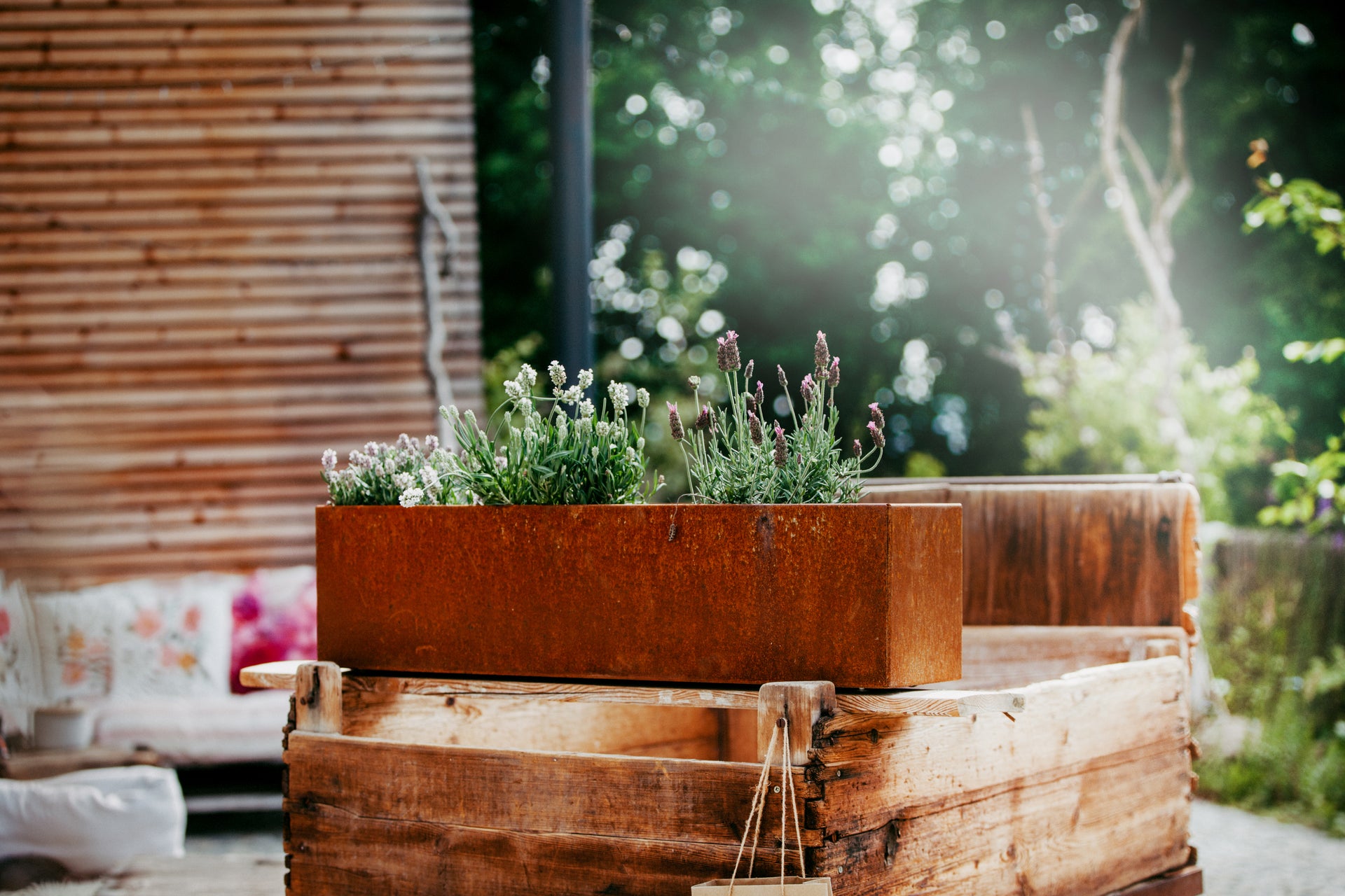 Blumenkasten Corten – Industriestil