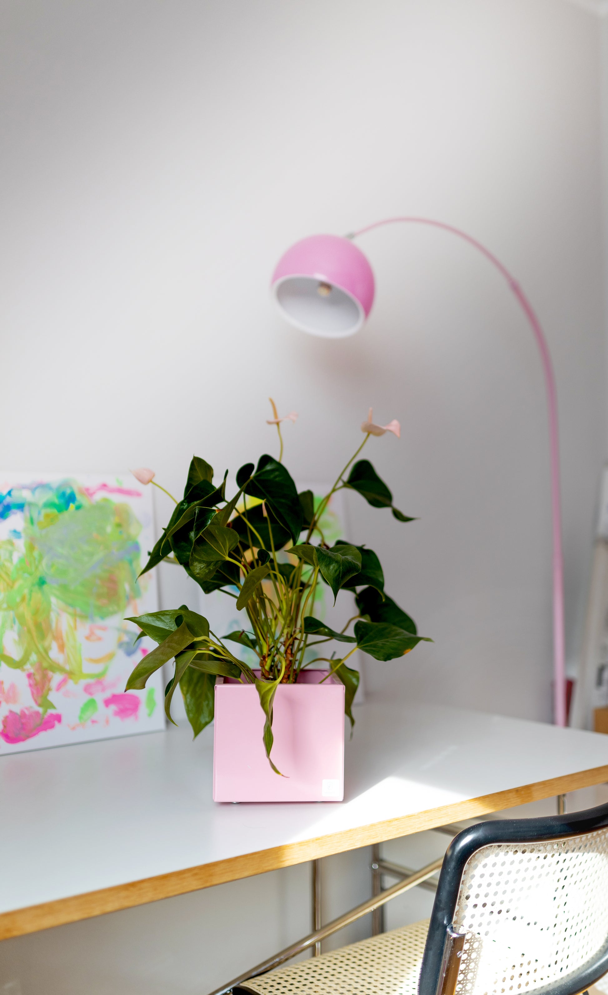 Blumentopf rosa metall modern schlicht beschichtet 